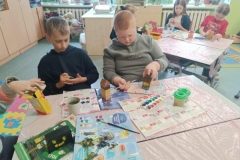 1964dcf6-5feb-4fb5-9a12-e08e27bb1f7d