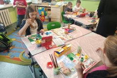 4fd64fe2-239f-47e9-b709-f4342a0b4a2d