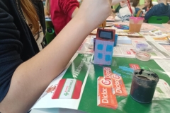 aadcb717-3195-4c74-baa9-fabb8461dd37