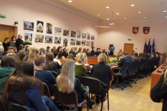 48384690_1728235107282216_3122515595845697536_n